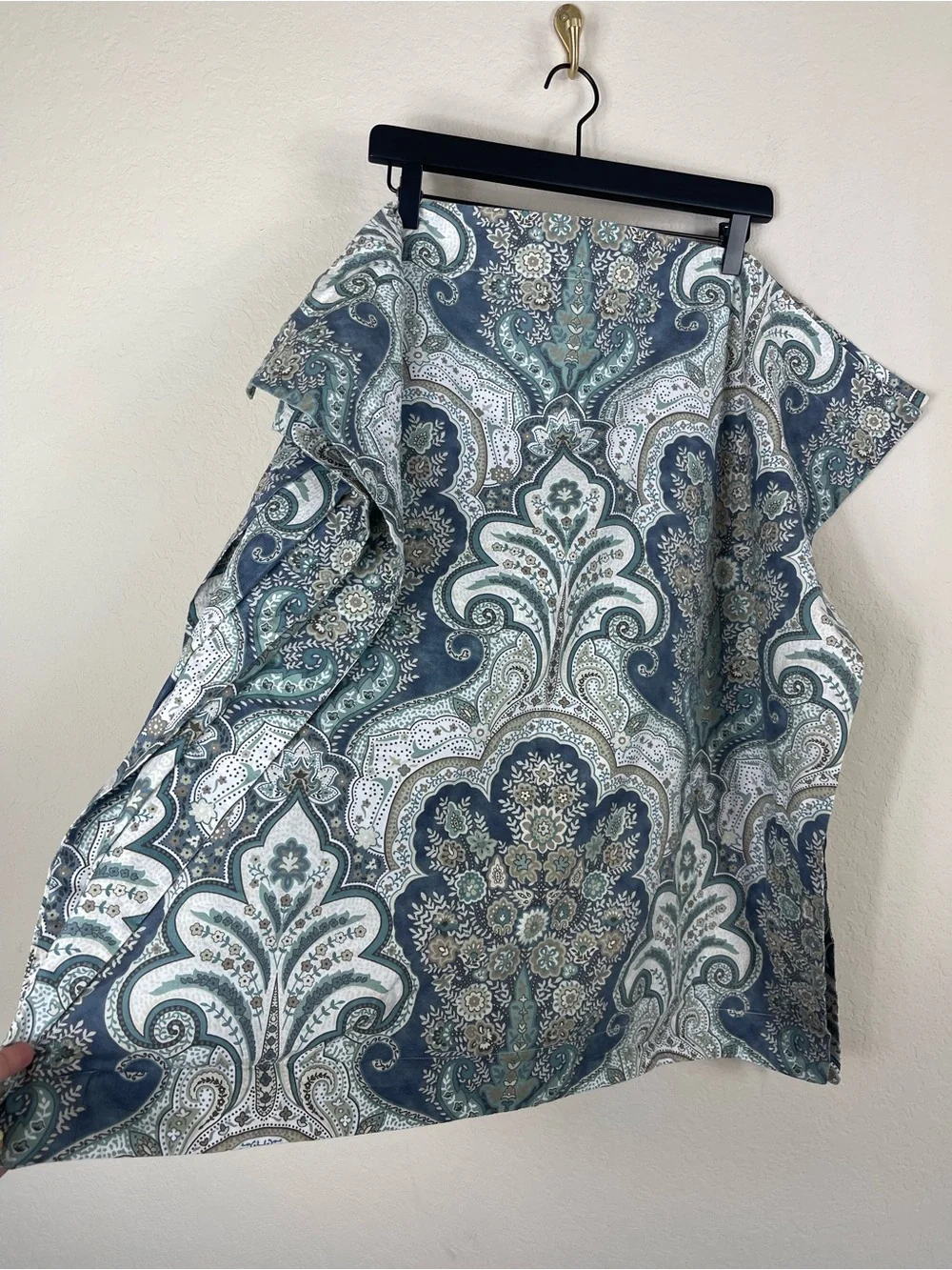 Pottery Barn Jordana Paisley Percale Euro Shams Set of 2
